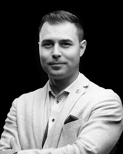 Mag.c Theodor Russinov